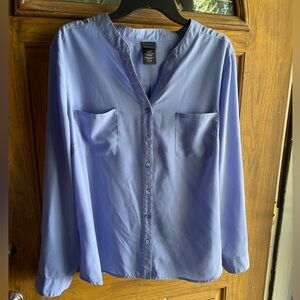 Covington Light Blue Button-Up Blouse XL